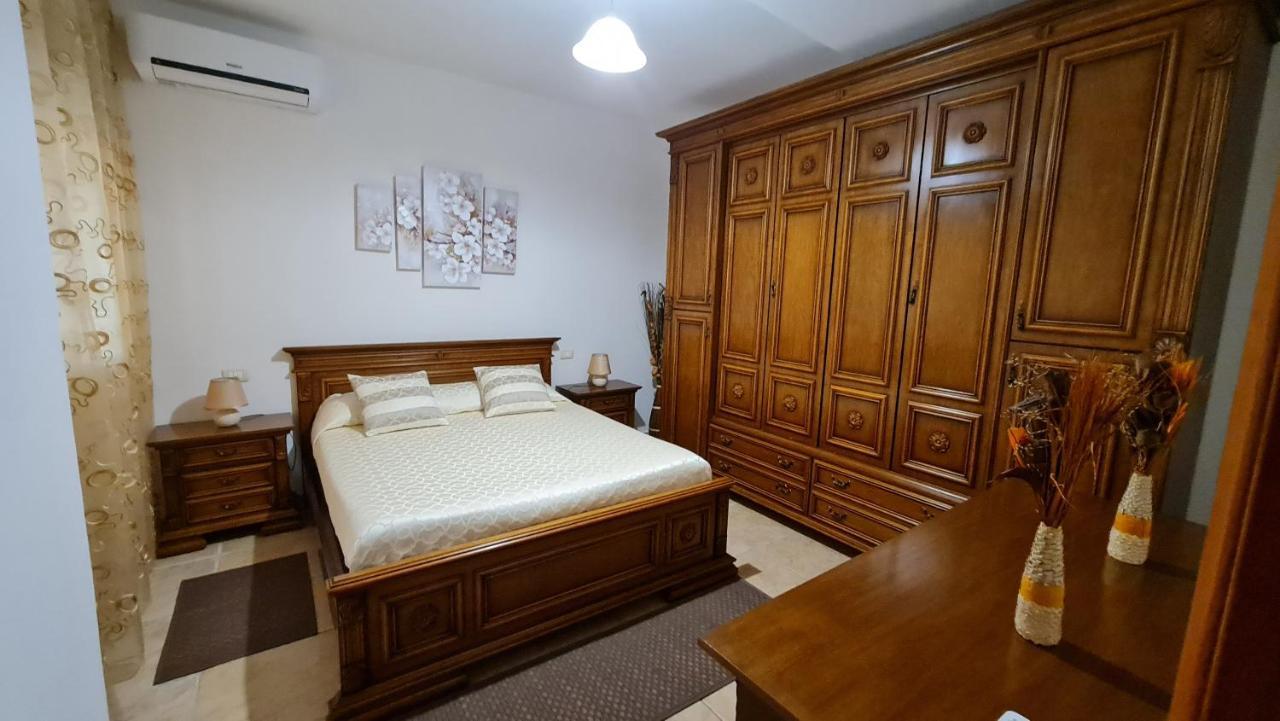 Villa Chloe Capitana Luaran gambar