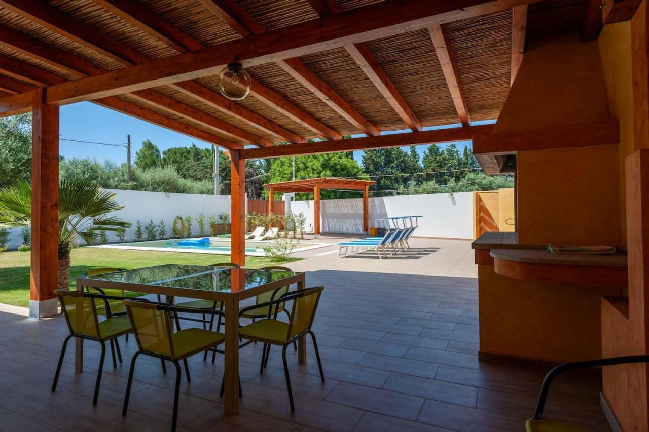 Villa Chloe Capitana Luaran gambar