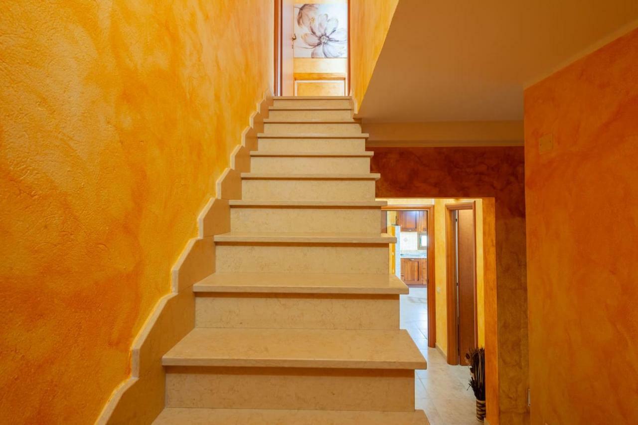 Villa Chloe Capitana Luaran gambar