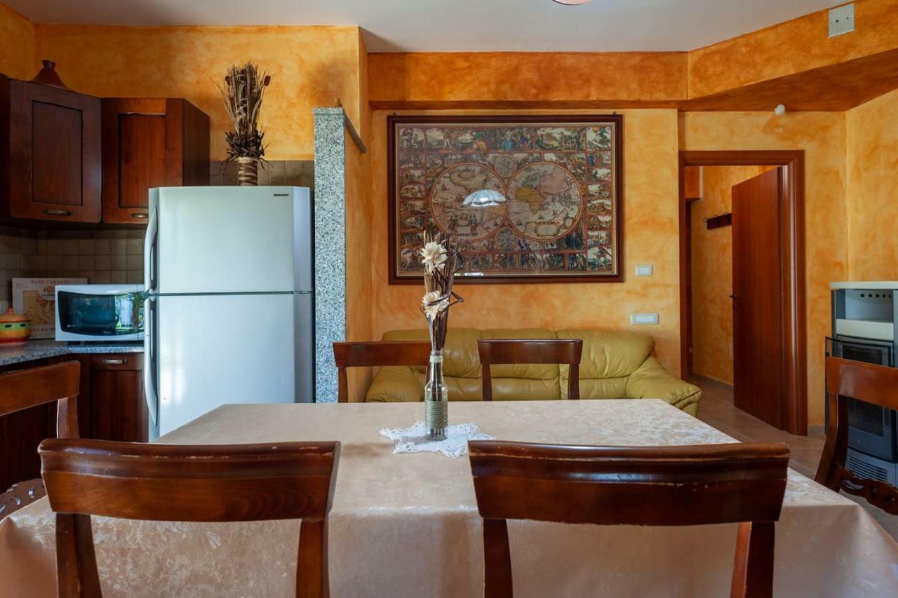 Villa Chloe Capitana Luaran gambar