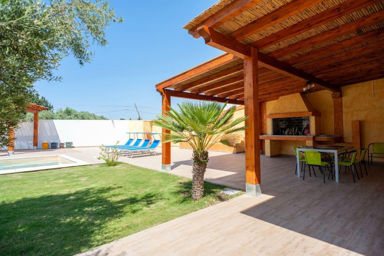 Villa Chloe Capitana Luaran gambar